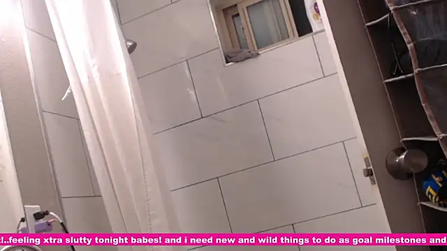 nakedgarbageperson (F young) - masturbate loud so roomates can hear
