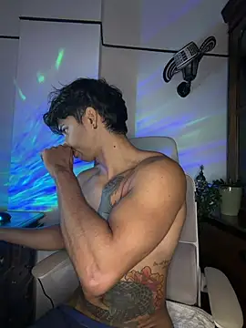 David_Tresh5 live cam on StripChat