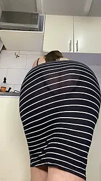 Chloee_Peach