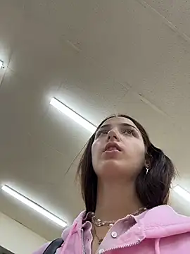 DollyTall live sex cam