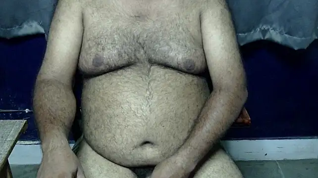 hairysubcub_70 (Ask my age) - Welcome To Daddy's Room. Make Daddy Cum.