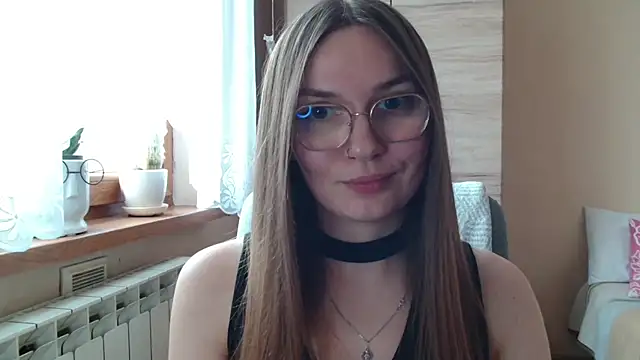 LooveELLYx live cam on StripChat