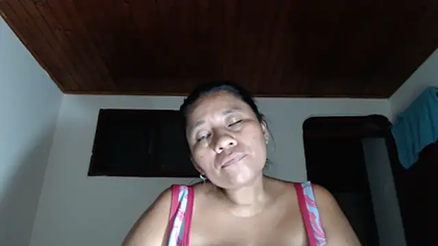 adrixxx38 live cam on StripChat