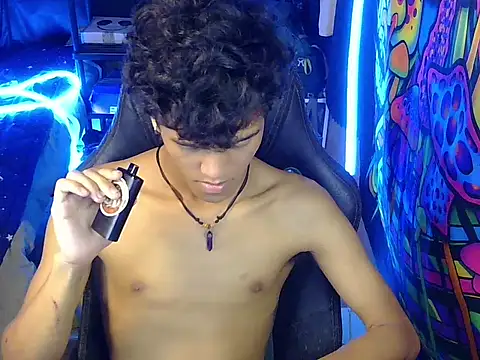 hugekenbigcock live sex cam