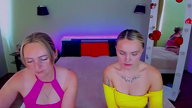 MagicEyess live cam on StripChat
