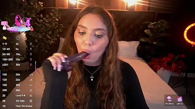 LuxSopphia 🍶 free live cam