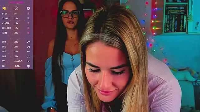 hotty_girls_here (G young) - HOT KISS