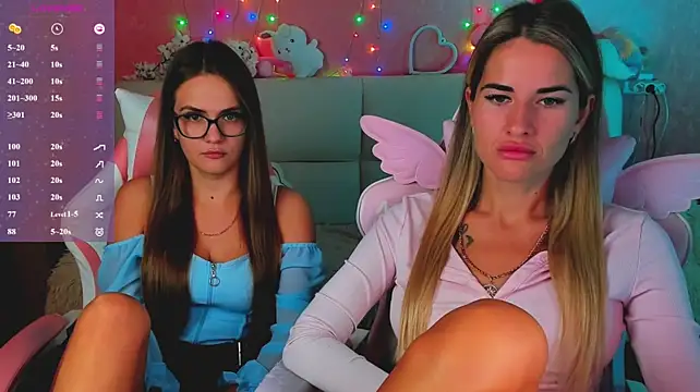 hotty_girls_here