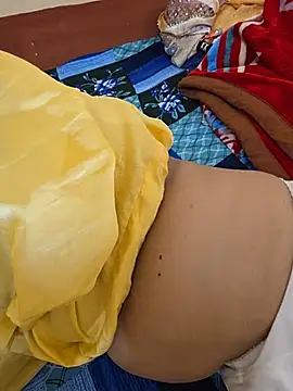 couplegk71 live sex cam