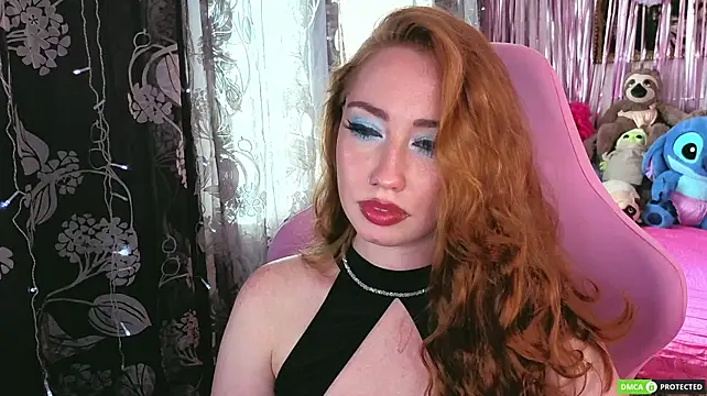 TinaBrook live cam on StripChat