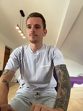 huge_cock22cm (Ask my age) - Ler's have fun!