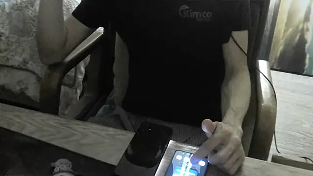 FiSTALiTY live cam on StripChat