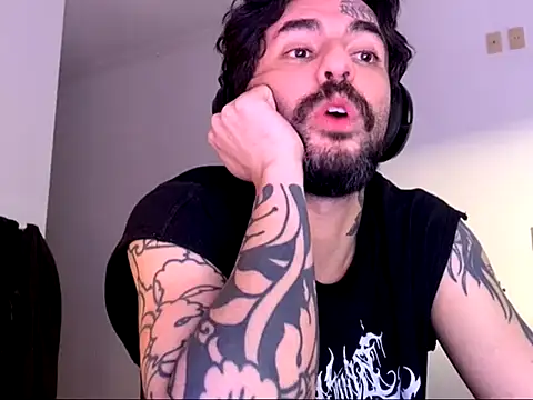 vansskateshoes live cam on StripChat