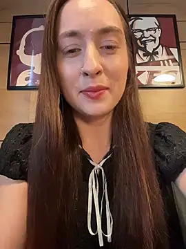 Holly_Play