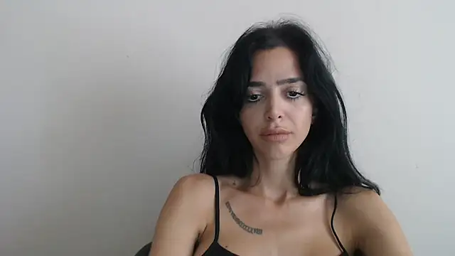 gglingeriee (F young) - Last tipper gets 3 lesbian videos