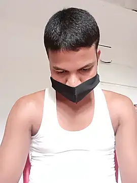 Rashi__75 webcam