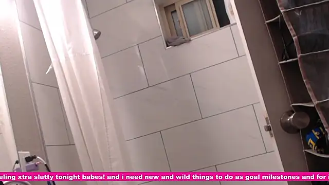 nakedgarbageperson live cam on StripChat