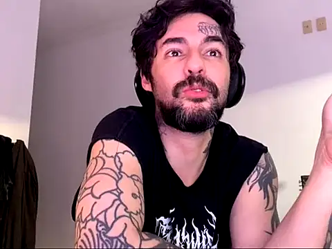 vansskateshoes live cam on StripChat