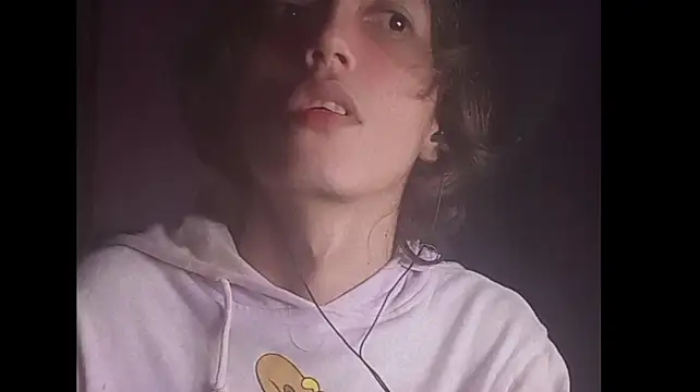 cherryuwu live cam on StripChat