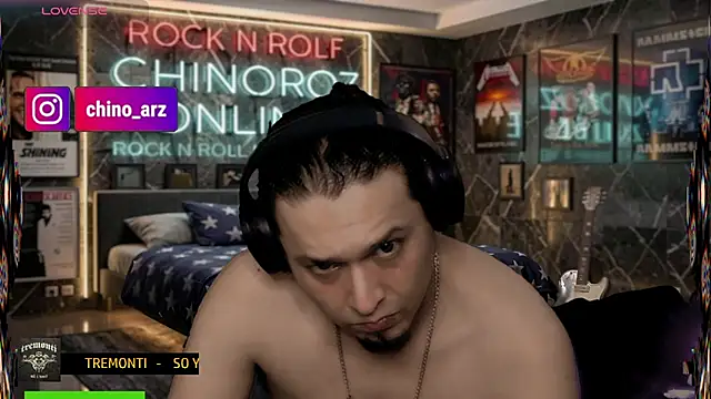 chino_roz live cam on StripChat