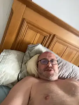 andyjxx (M mature) - Stroke until cum