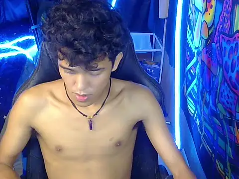hugekenbigcock