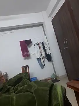 shubhamkumaraoo live cam on StripChat