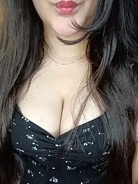 Ira_90 live cam on StripChat