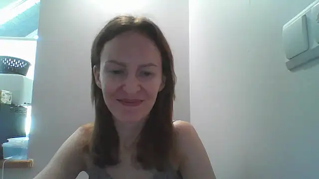 AnnaTight live cam on StripChat