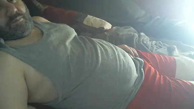 immikew1975 live cam on StripChat