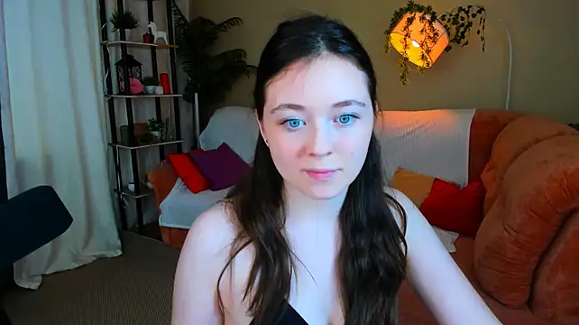 AlluringLookk live cam on StripChat