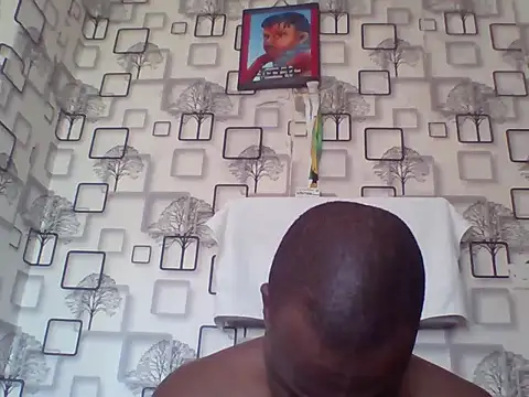 Chumba_001 live cam on StripChat