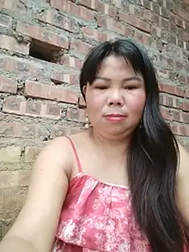 lusy-00 live cam on StripChat