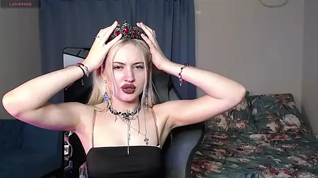 LaslyAngel live cam on StripChat