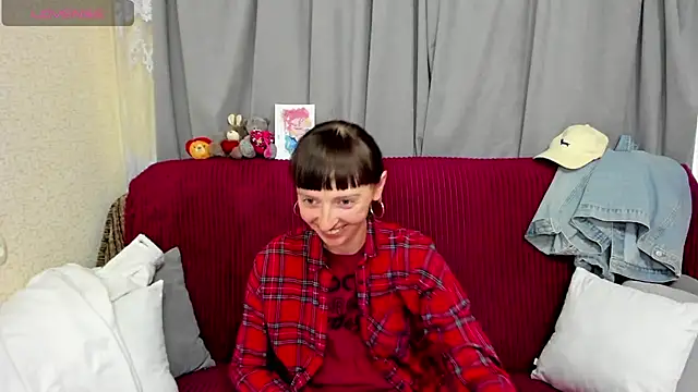 TayanaJons live cam on StripChat