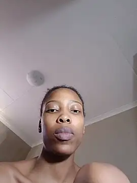 MsParisSmith