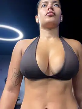 Risky_Workouts live sex cam
