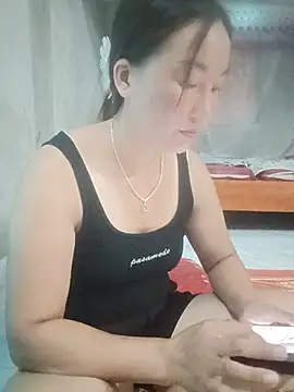 obhd87 live cam on StripChat