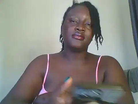 Pinkyclit38 live cam on StripChat