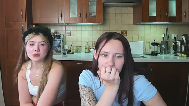 HotCaramellsTV