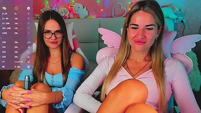 hotty_girls_here (G young) - HOT KISS