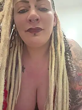PinkTheHawk