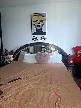 avaklein (F milf) - 900