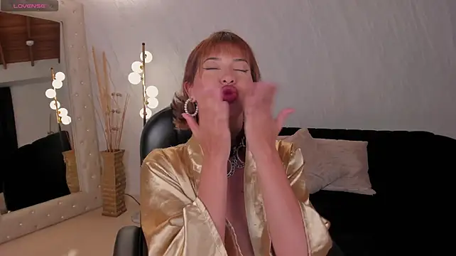 KayraLanne