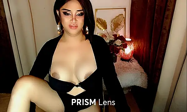 Model: MonstercockDomix