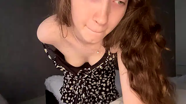 Emily_Mur_ live cam on StripChat