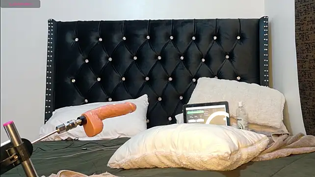 online_bestie (F young) - buy toys