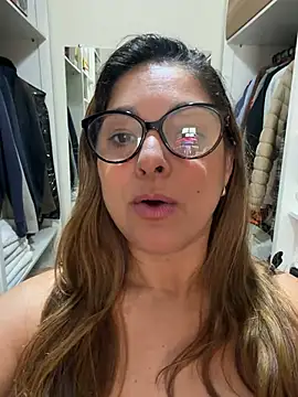 Mariiii_morena live webcam
