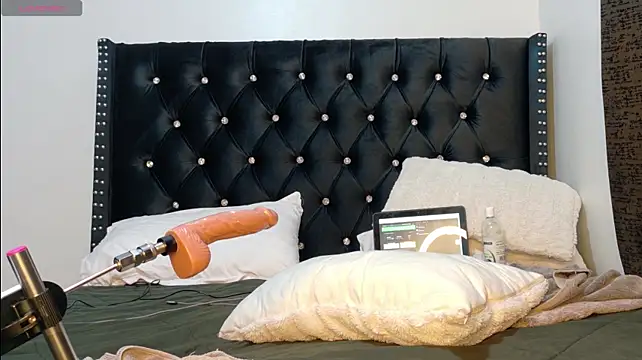 online_bestie (F young) - buy toys