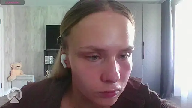 Annie_Cohn